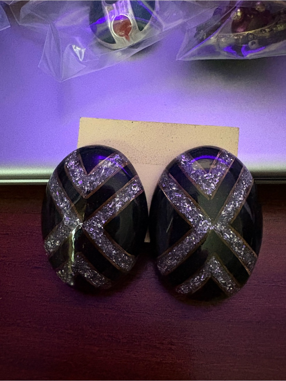 Vintage Black Oval Earrings with Silver Glitter Chevron Inlay